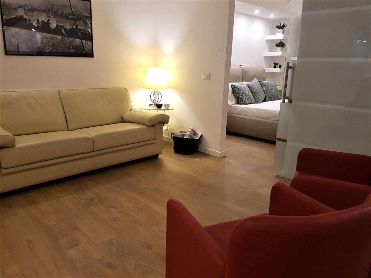 Sweet Honey Apartment Raffa Bagian luar foto