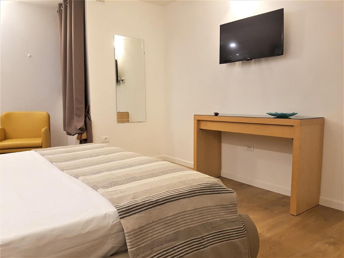 Sweet Honey Apartment Raffa Bagian luar foto